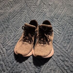 Ladies Sz 9 Nike Epic React Running Shoes No Box GUC